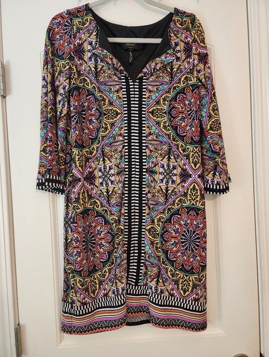 Laundry By Shelli Segal Dresses & Skirts - Laundry By Shelli Segal Black-Trim Multicolor Medallion Print Dress Sz 6 Bold